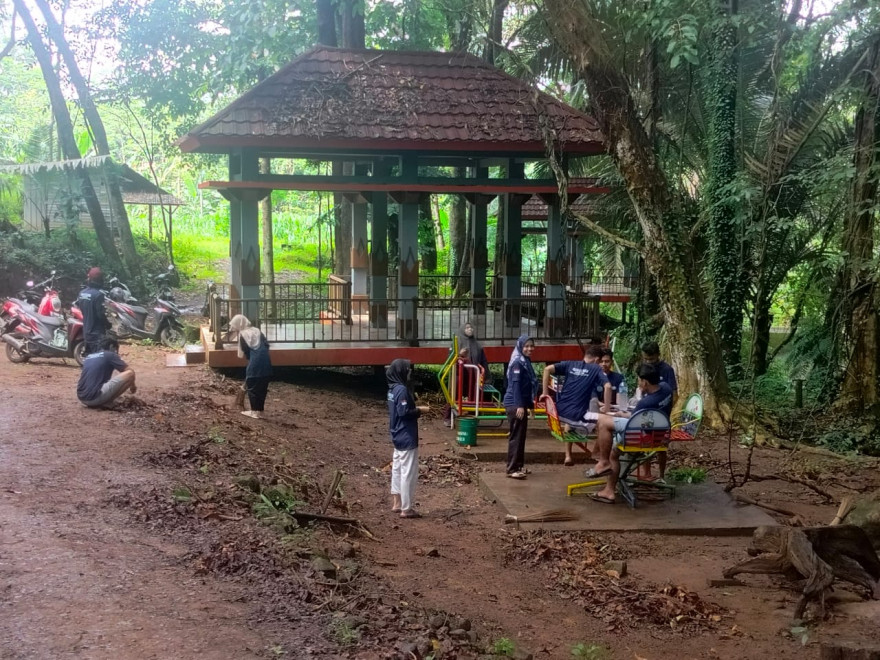 Belik Kaputren, Pesona Alam Asri di Lereng Bukit Desa Lebak